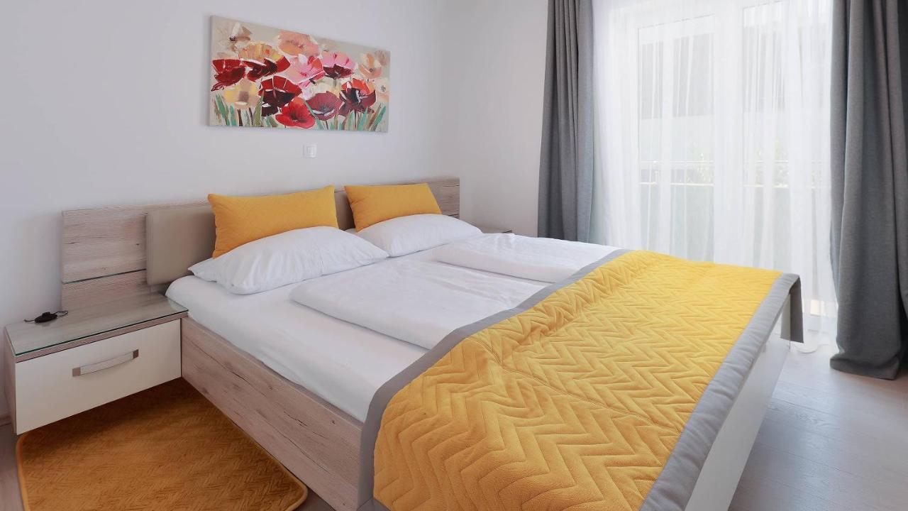 Apartmani Villa Barbara Novaglia Esterno foto
